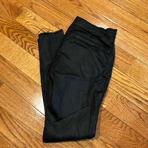 Black pants - Picture 1 of 8